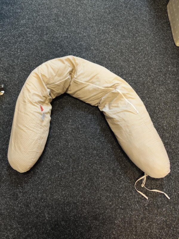 Stillkissen beige weiß gepunktet